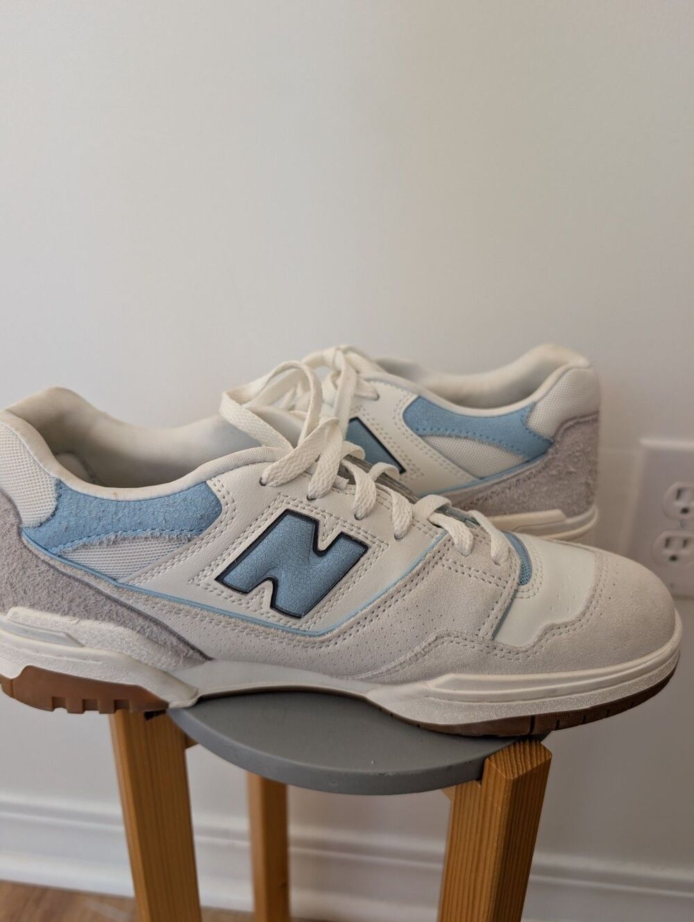 New Balance 550 White University Blue Grey Gum Men Sz 10 Women Sz 11.5